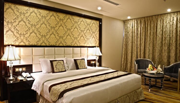 يحتل فندق جاردن بلازا الاحساء مكانة مميزة بين فنادق مدينة الاحساء وبخاصة فنادق الاحساء المبرز
