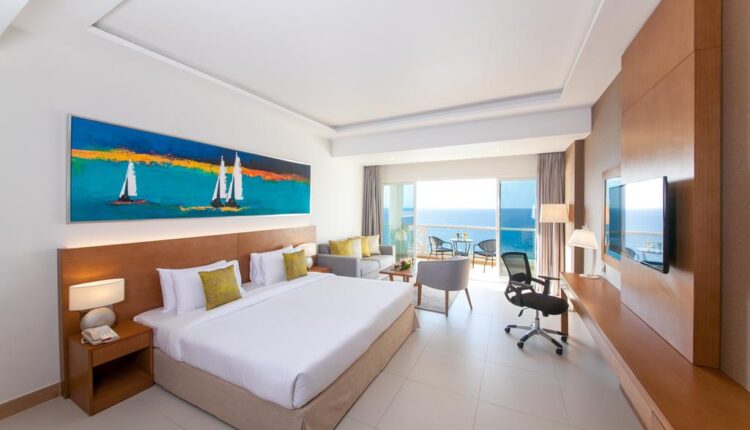 فندق رامادا بيتش عجمان إحدى أفضل فنادق عجمان على البحر