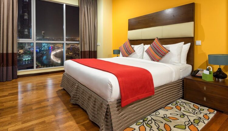 فندق رامادا داون تاون دبي أبرز الخيارات ضمن فنادق دبي المطلة على النافورة