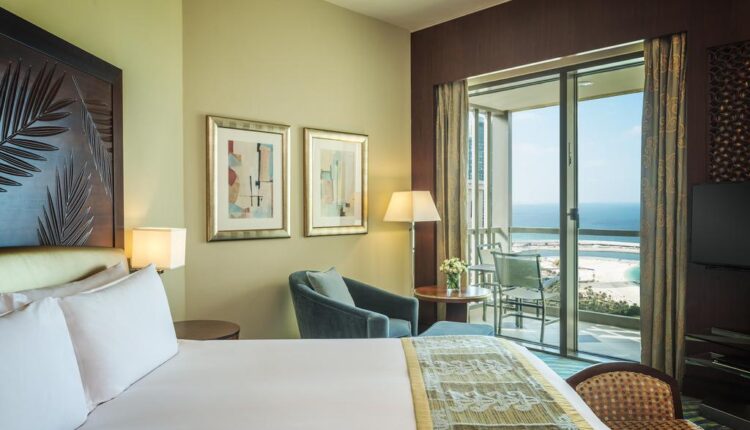 فندق سوفتيل دبي جميرا بيتش من افضل فنادق الجي بي ار للعوائل المميزَّة