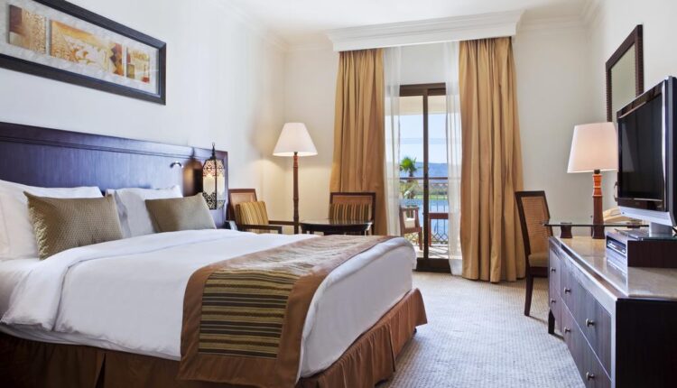 تشتمل قائمة أفضل فنادق الأقصر خمس نجوم على مجموعة مُتميّزة من الفنادق الفاخرة ومن أبرزها فندق هيلتون الاقصر الرائع