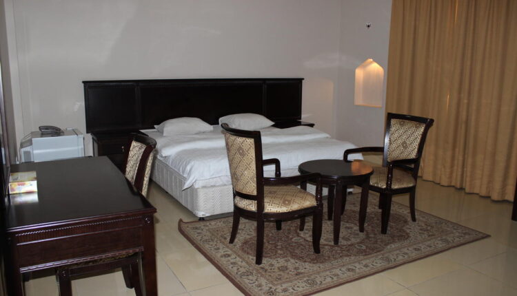 يعد تاج الخليج للشقق الفندقية السيب خيارًا مثاليًا لكل من يبحث عن فنادق رخيصة في السيب