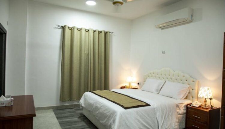 تميَّز فندق الطائف عمان هوتيل ابراء بأنه من فنادق ابراء
