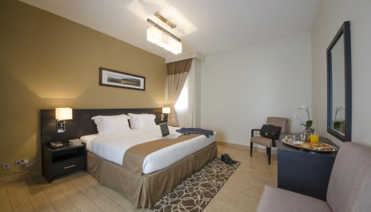 شقق مركز دبي التجاري للشقق الفندقية من شقق فندقية في دبي شارع الشيخ زايد 
