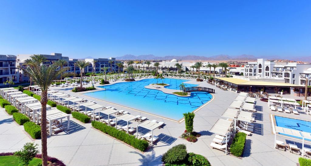 فندق شتايجنبرجر الكازار شرم الشيخ أحد فنادق في خليج نبق