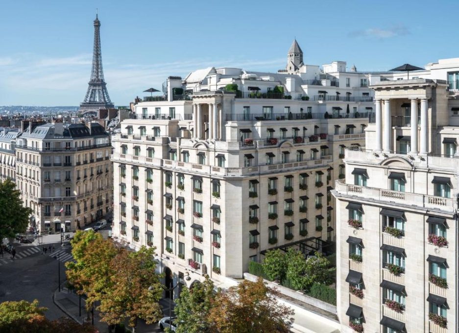 فندق جورج الخامس باريس أحد حجز فنادق باريس الشانزليزيه