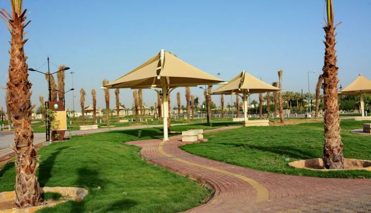 هناك العديد من الأشياء الرائعة التي يمكنك القيام بها في منتزة وحديقه الفروانيه، الكويت ، لذلك سيكون من الرائع التنزه وتجربة كل الجمال الذي يمكن العثور عليه هناك عند زيارة منتزة وحديقه الفروانيه في الكويت