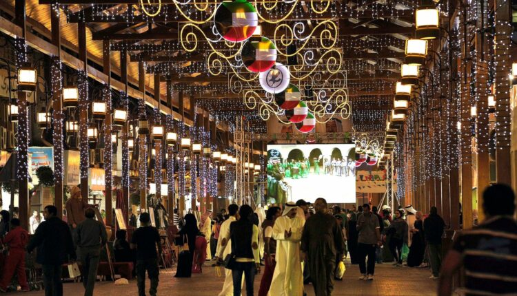 يعتبر سوق المباركية، الذي سمي على اسم الشيخ مبارك الصباح ، من أقدم أسواق الكويت، حيث تم إنشائه في أوائل القرن العشرين، في منطقة القبلة بالكويت