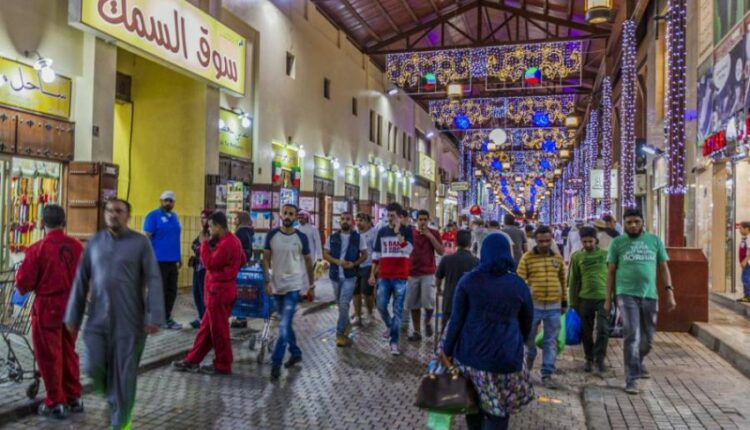 يقع سوق الغربللي في منطقة الدهلة بوسط مدينة الكويت، وقد تأسس عام 1940 ميلادياً