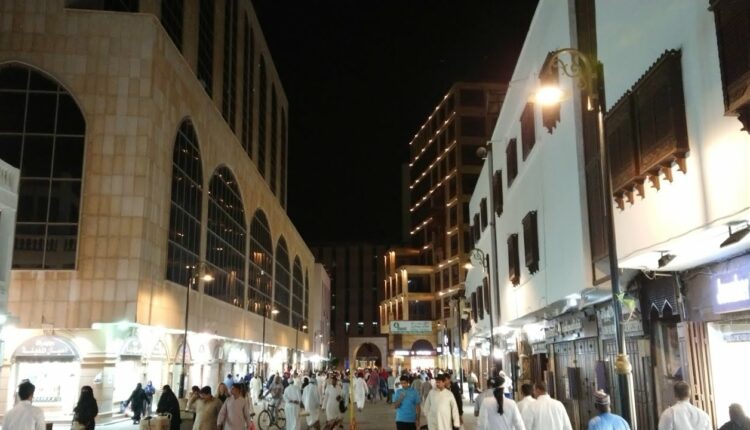 سوق قابل جدة من أهم أسواق جدة التاريخية حيث أنه يقع في وسط مدينة جدة 