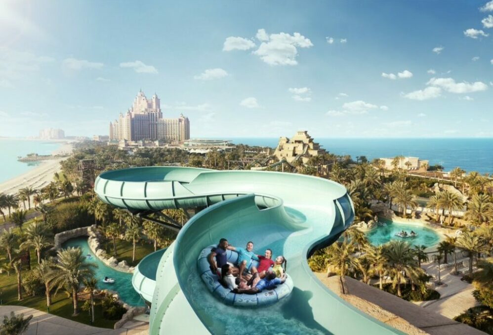 حديقة أكوافنتشر المائية من أهم الأسماء وأشهرها في مجموعة أماكن سياحية في جميرا دبي