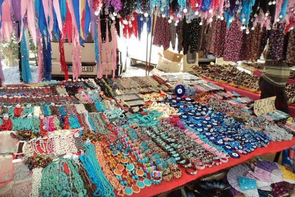  بازار فلوريا إسطنبول من أشهر أسواق إسطنبول الشعبية الرخيصة