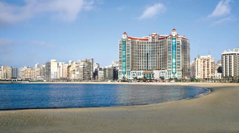 شاطئ فور سيزون الإسكندرية