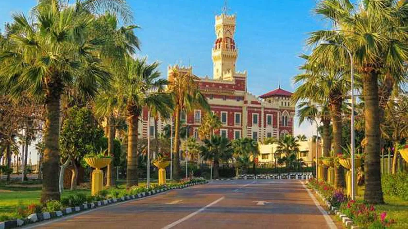 قصر المنتزه بالإسكندرية هو من أبرز وأهم معالم الإسكندرية السياحية