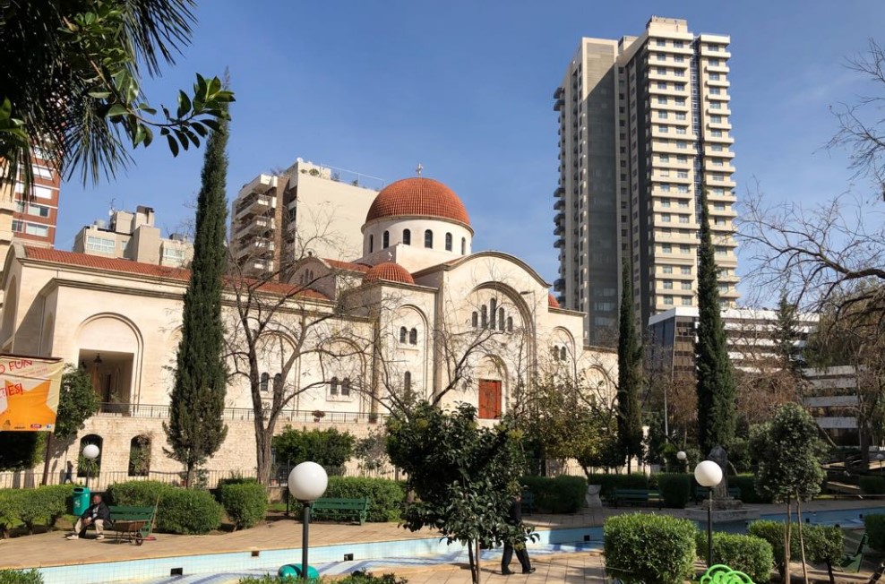 حديقة مار نقولا بيروت من أشهر وجهات السياحة في بيروت للعوائل
