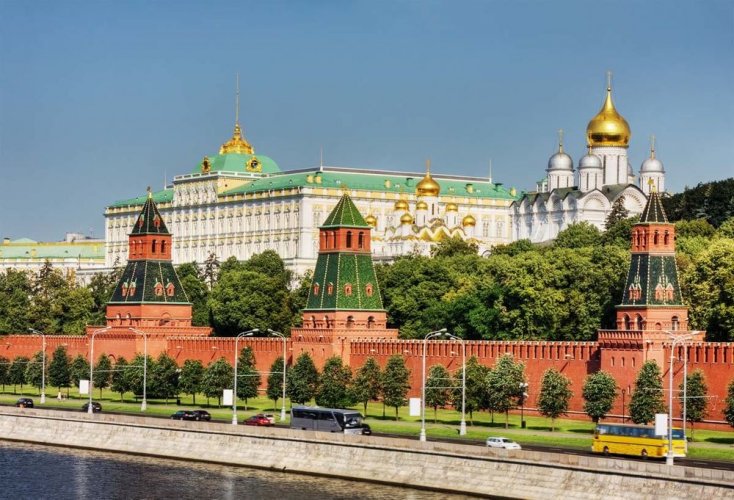 الكرملين في موسكو من أعرق أماكن السياحة في موسكو في الشتاء