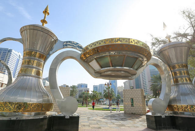 تعد تُعرف حديقة دلما أبوظبي بأنها أشهر و أجمل حداءق أبو ظبي العامة 