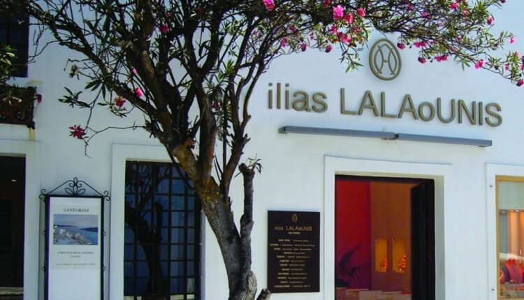 متجر إلياس لالاونيس سانتوريني من أفضل الأماكن في سانتوريني