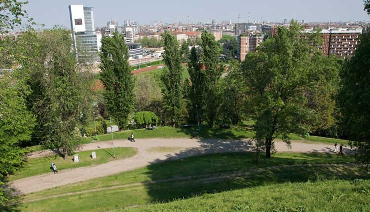 حديقة مونتي ستيلا المصنفة ضمن أجمل أماكن سياحية في ميلان