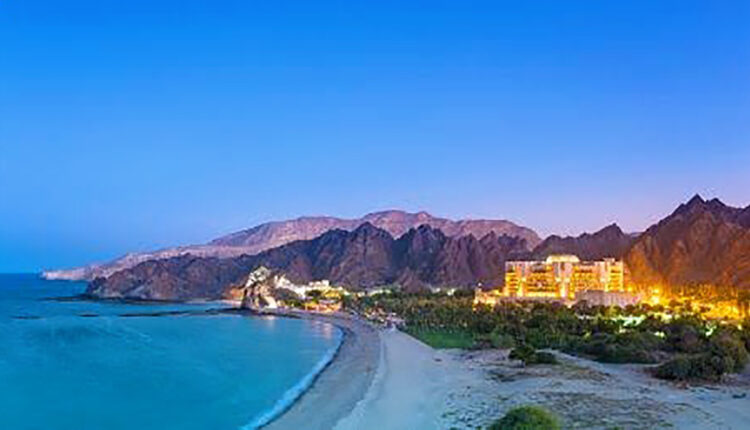 من أجمل شواطئ عمّان الاردن شاطئ البستان عمان
