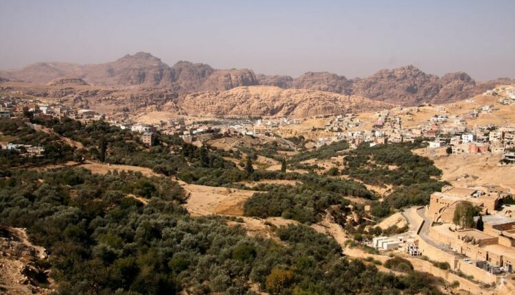 أجمل مواقع سياحية في البتراء
 وادي موسى البتراء
