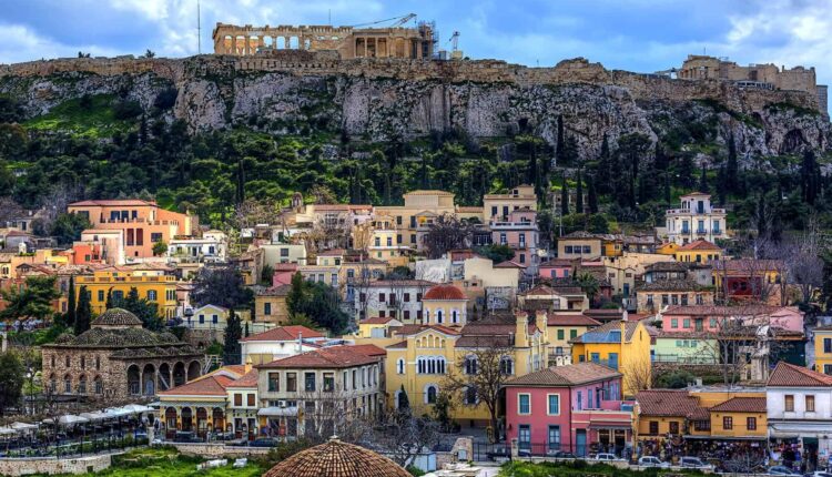 منطقة بلاكا أثينا من أجمل مناطق أثينا اليونان