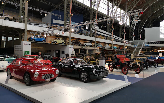متحف عالم السيارات بروكسل 