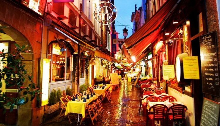 شارع دو بوشيه من أماكن السياحة في بلجيكا