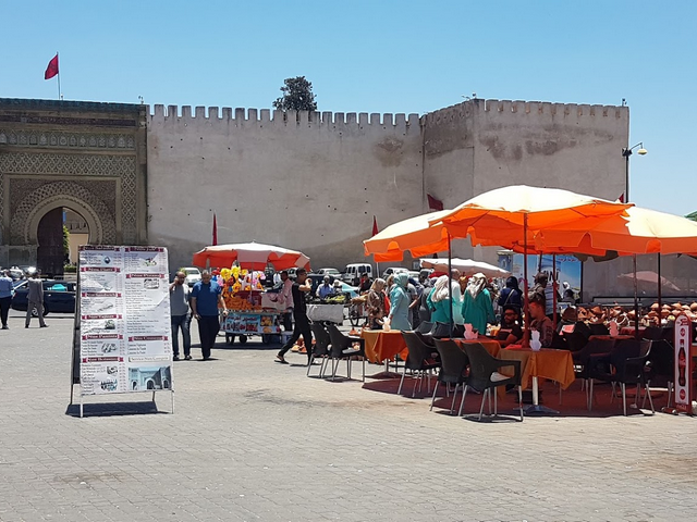 سوق باب جديد مكناس هو واحد أفضل الأماكن السياحية في المغرب